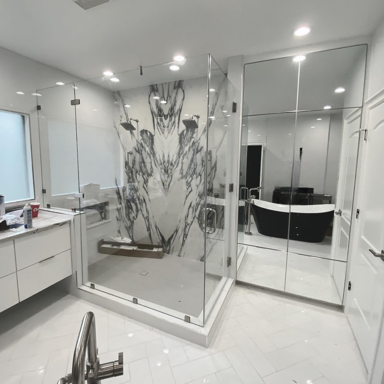 Access Glass & Mirror 1 Glass & Mirror in Houston